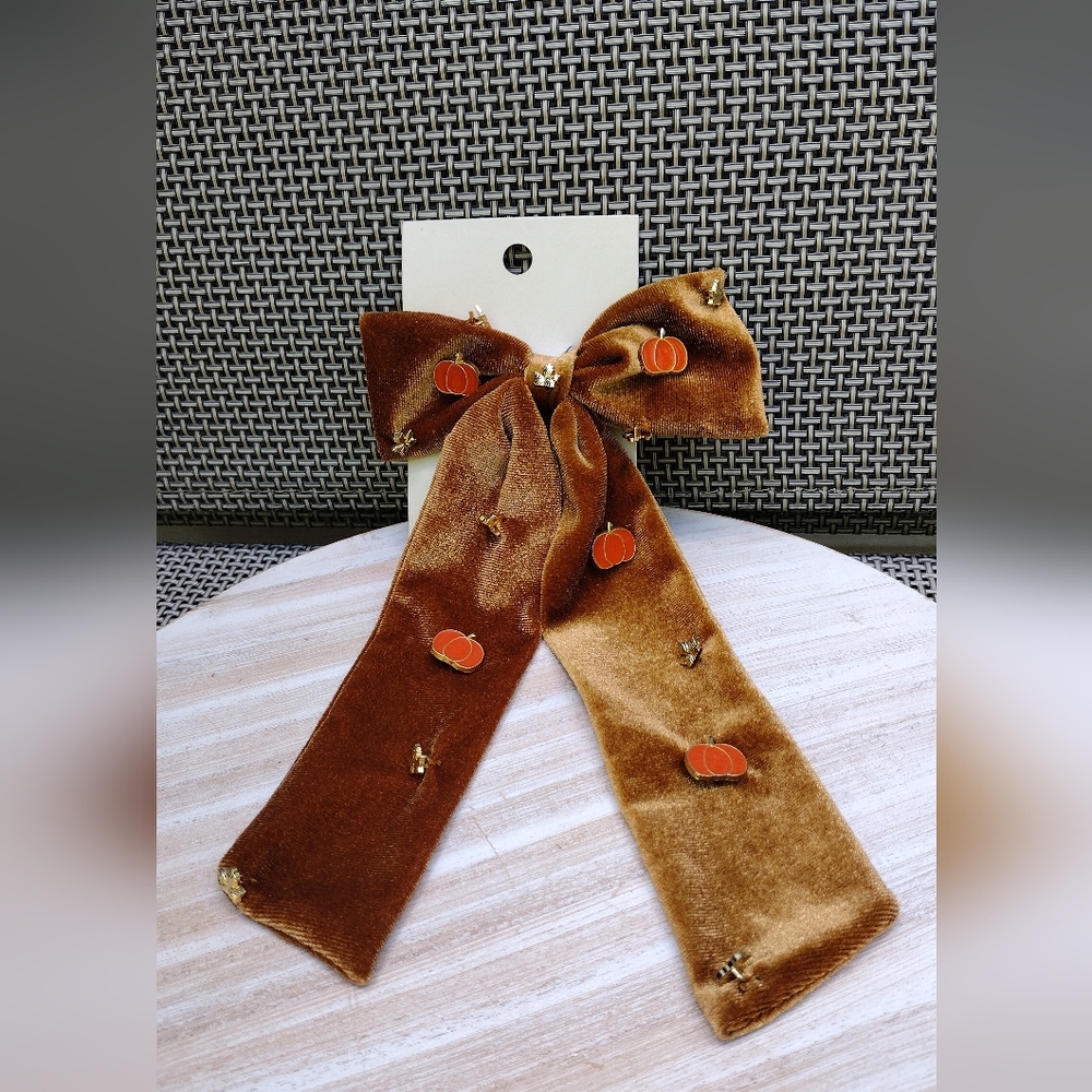 Brand New Target Velvet Pumpkins Fall Leaves Carm Hair Bow 9 In